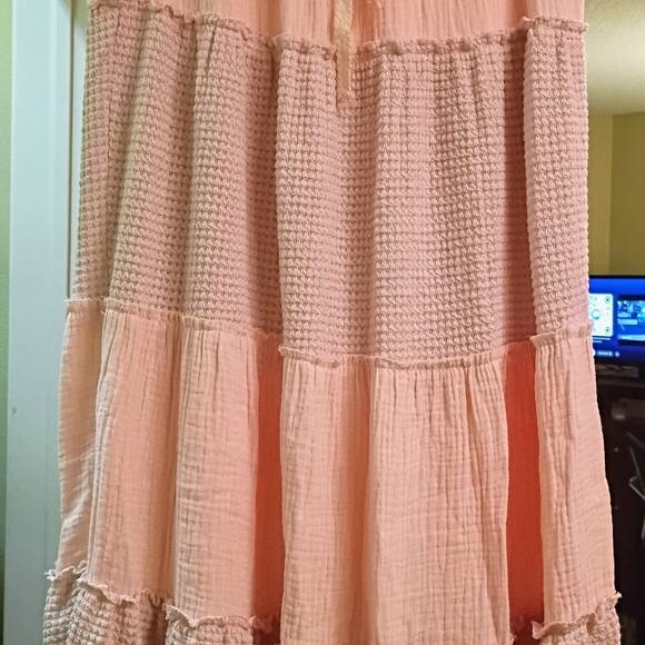 Elegant Black Maxi Skirt with Flowing Design - Picture 7 of 7